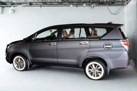 Custom car modification project near Hiranandani Gardens